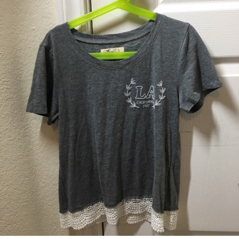 holister shirt